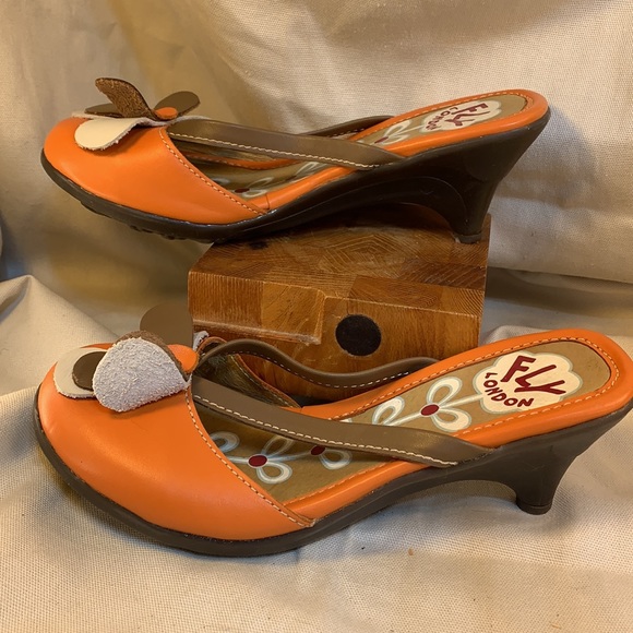 Fly London exquisite almost NEW leather mules - Picture 6 of 15